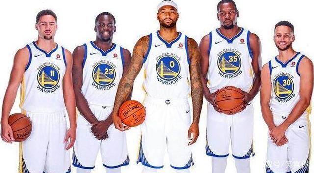 高效爆发！华盛顿第三节6中5得到12分2篮板（华盛顿第三节效率爆棚 6投5中拿下12分外加2篮板）